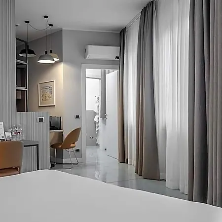 Hotel Hotiday La Spezia